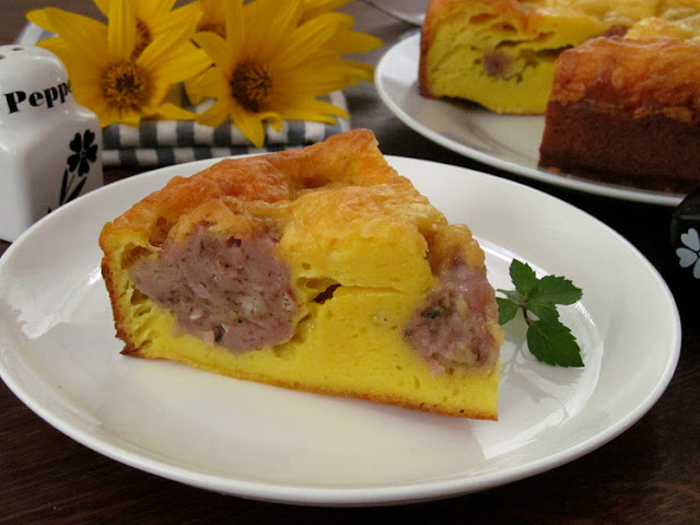 Пирог с мясными фрикадельками