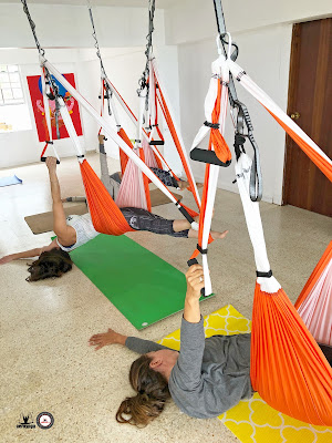 regresan-experiencias-aeroyoga-puerto-rico-domingos-reserva-tu-espacio-ya-y-practica-yoga-aerea-aereo-fitness