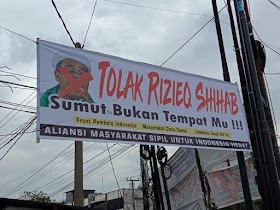 Spanduk Tolak HRS Terpasang di Medan, GNPF Sumut: Skenario Siluman