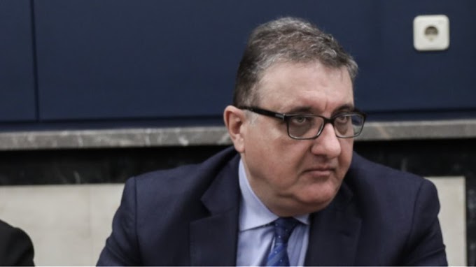  Εξαδάκτυλος : Αποποιούμαι των προνομίων του ακαταδίωκτου