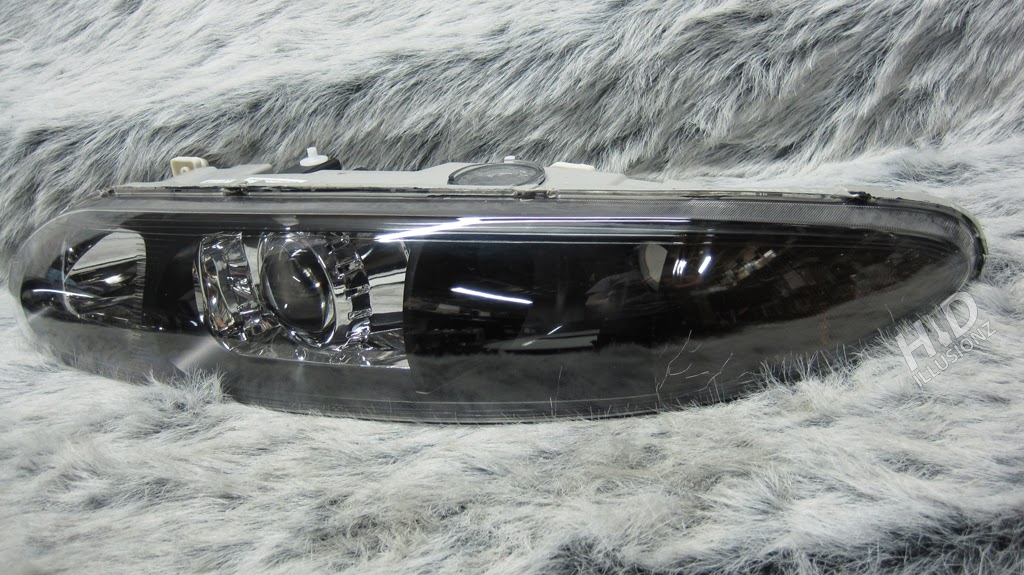 HID ILLUSIONZ Oldsmobile Alero Morimoto D2S E46R HID Retrofit