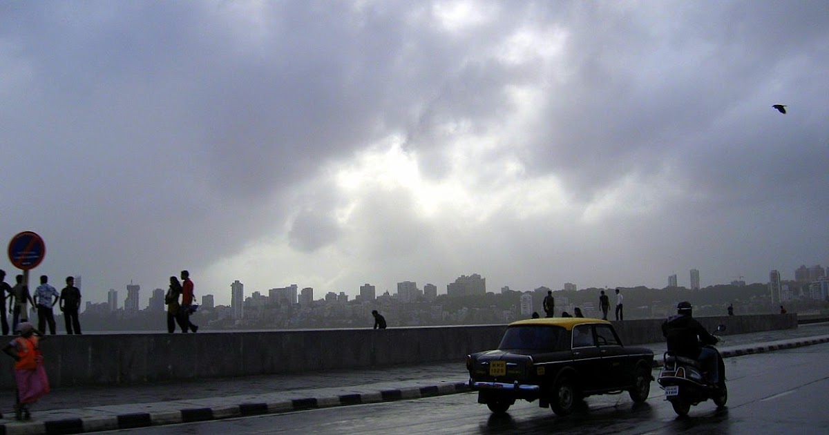 Mumbai Daily Marine Drive