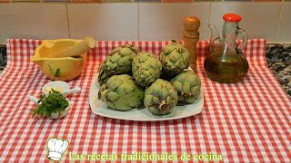 Receta fácil de alcachofas al horno