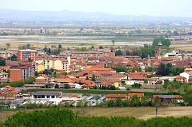 Crescentino, with the rice fields in the distance