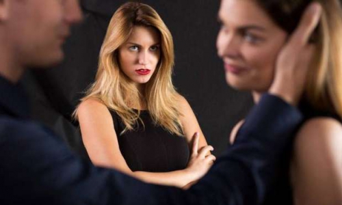 Rüyada Karısının Aldattığını Görmek - Rüya Tabirleri ve Yorumları