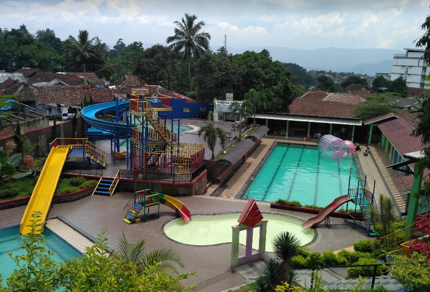 Harga Tiket Masuk Kolam Renang Pasim Prana Sukabumi Info Renang
