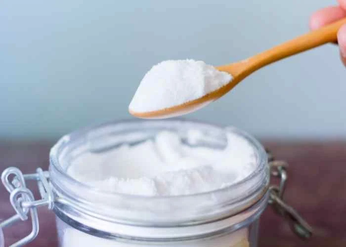 How to Make a Homemade Baking Soda Air Freshener With Essential Oils