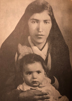 Şehriyar'ın eşi Azize Hanım ve Kızı