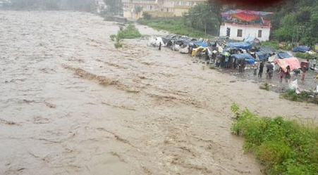 Flood Destroys 3000 Farmlands
