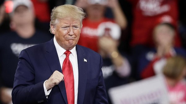 Iran Serang Markas AS di Irak, Trump Ngetweet 'All is Well!' Iran Serang Markas AS di Irak, Trump Ngetweet 'All is Well!'