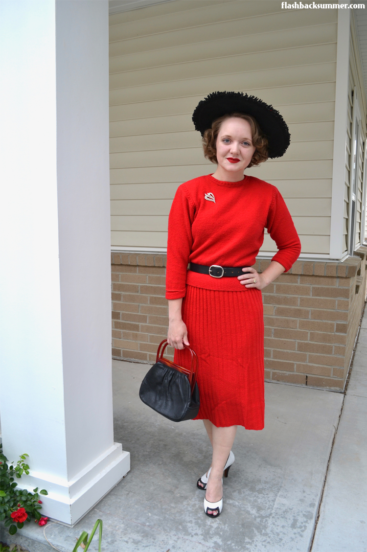 Flashback Summer: 1940s red sweater dress set