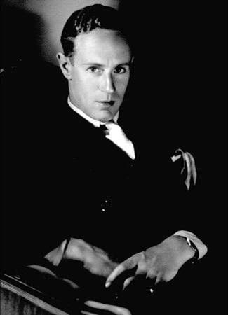 Leslie Howard