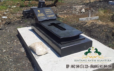 Makam Kristen Di Jakarta, Jenis Makam Kristen, Contoh Makam Keramik Kristen