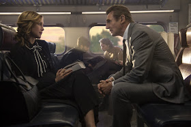 Cizinec ve vlaku (The Commuter) – Recenze