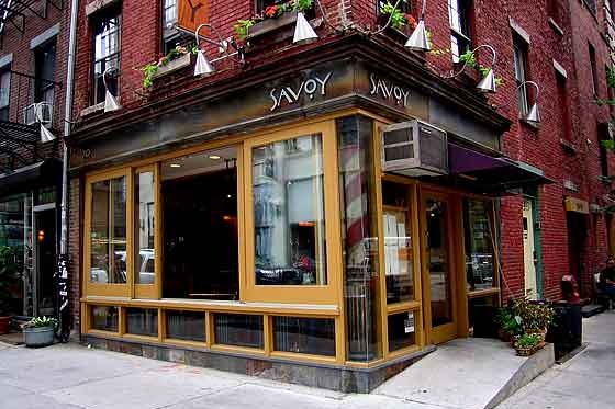 alt="nyc,New York,restaurants,best restaurant in nyc,america,US,new york foods,Savoy"