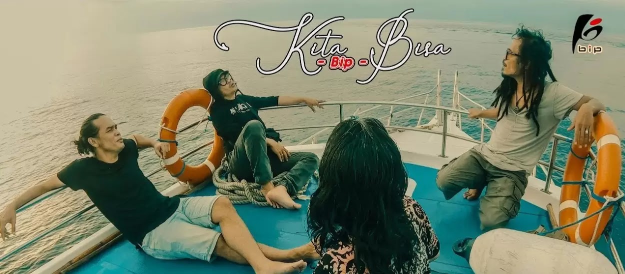 Lirik Kita Bisa (Cinta Luar Biasa) - BIP | Lirikaz 09