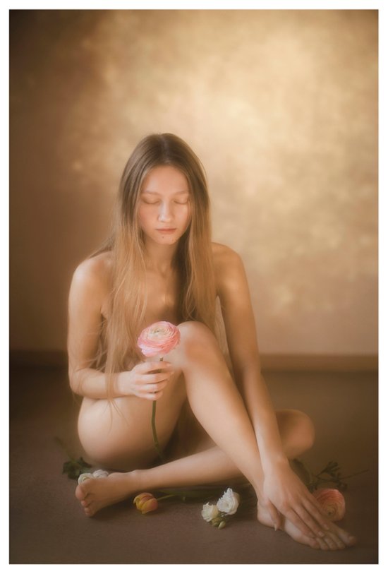 Vivienne Mok fotografia Ania Alexandrovna modelo P magazine nudez seios bundas sensual boudoir fashion