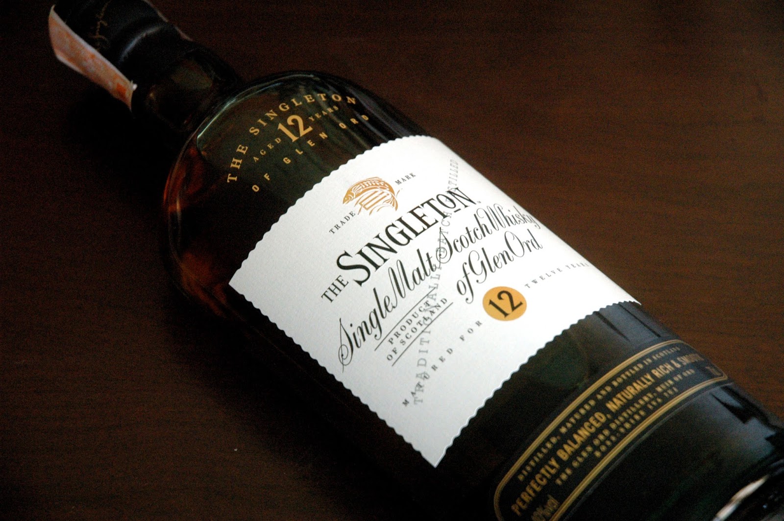 DUDE FOR FOOD One Shot The Singleton Single Malt Scotch Whisky of