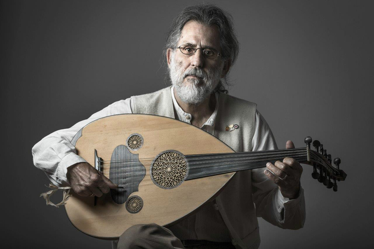 Eduardo Ramos atua na República 14