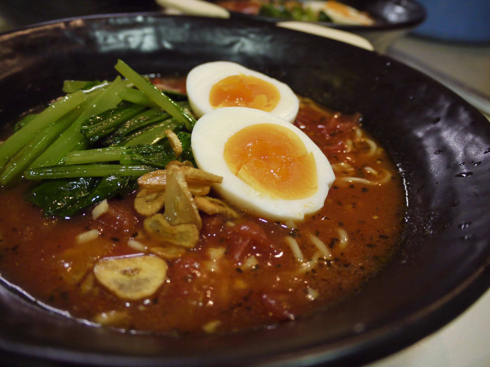 Tomato Ramen トマトラーメン