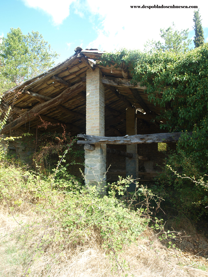 DESPOBLADOS EN HUESCA CASA LLERA (MONESMA Y CAJIGAR)
