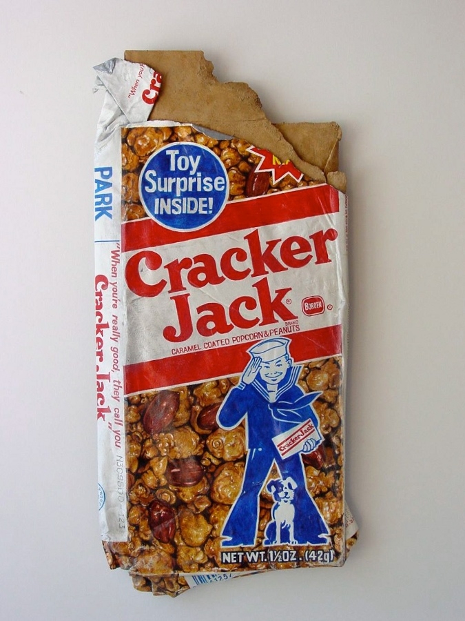 12-Cracker-Jack-Tom-Pfannerstill-Hyper-Realistic-Paintings-Sculptures-From-the-Street-www-designstack-co
