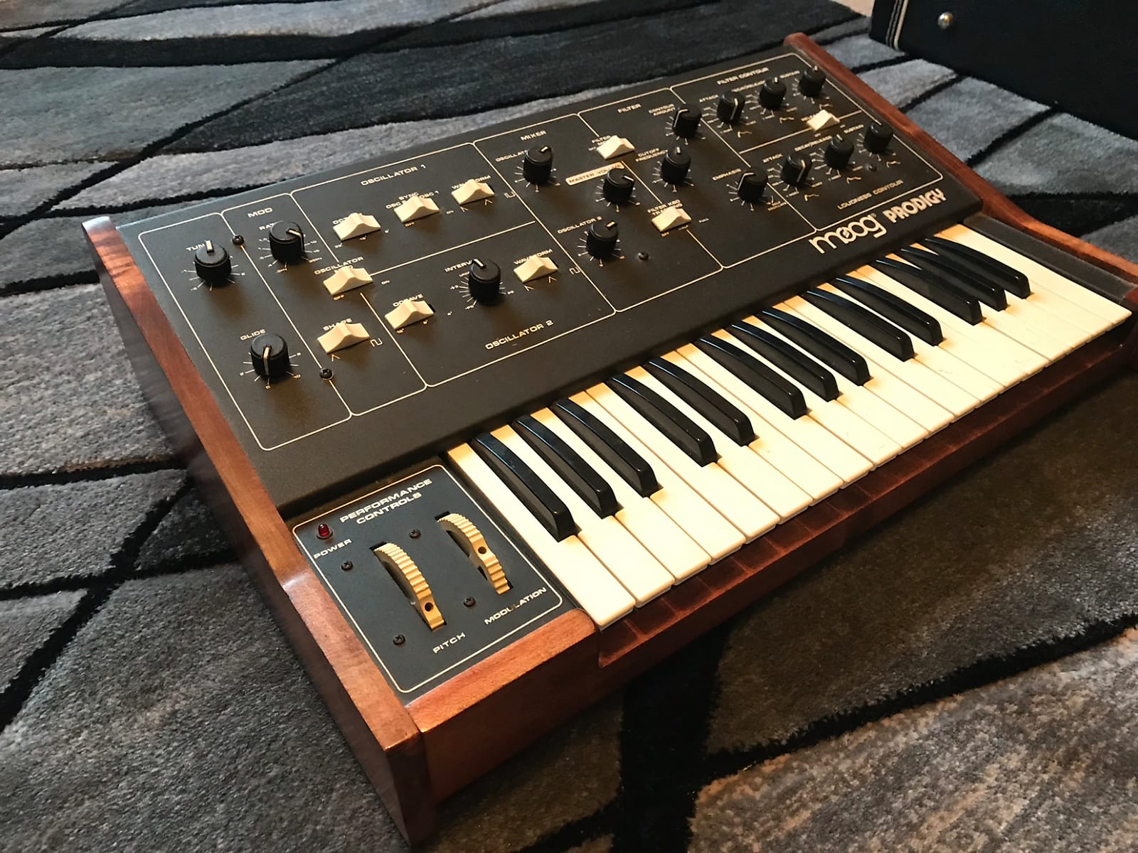 MATRIXSYNTH: Moog Prodigy