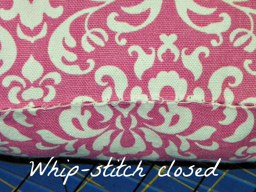 Southern Traditions Boutique Bolster pillow tutorial.....Quick, fast