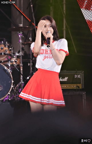 귀여운데 섹시한 오마이걸 지호 직캠.gif | 인스티즈