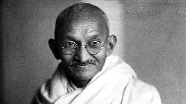 Gandhi to become the first non-white person on UK currency