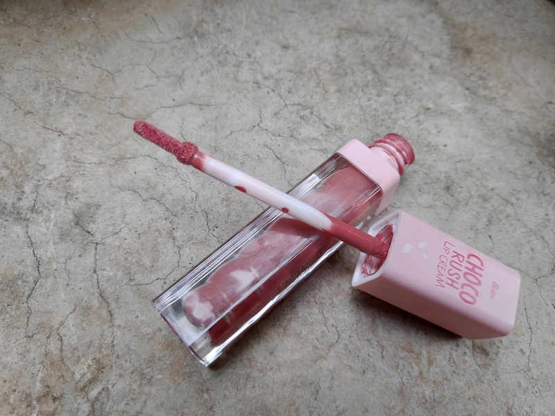 Review Fanbo Choco Rush Lip Cream Kisah Foto