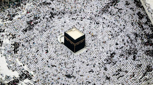 Besok Matahari Tepat di Atas Kabah, Saatnya Cek Kembali Arah Kiblat!