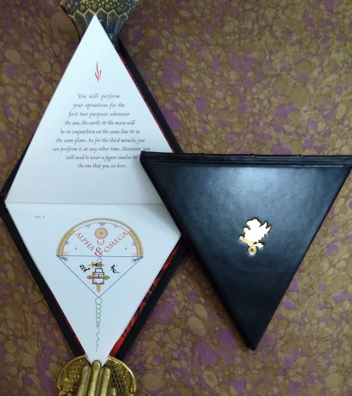 Magnum Opus Aeternam Triangular Book of Saint Germain