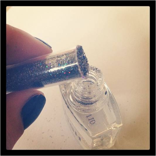 MODEBLOG fra nowmii DIY Glimmer neglelak