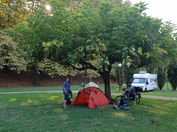 Bettina High Resolution Stock Photography And Images Page 8