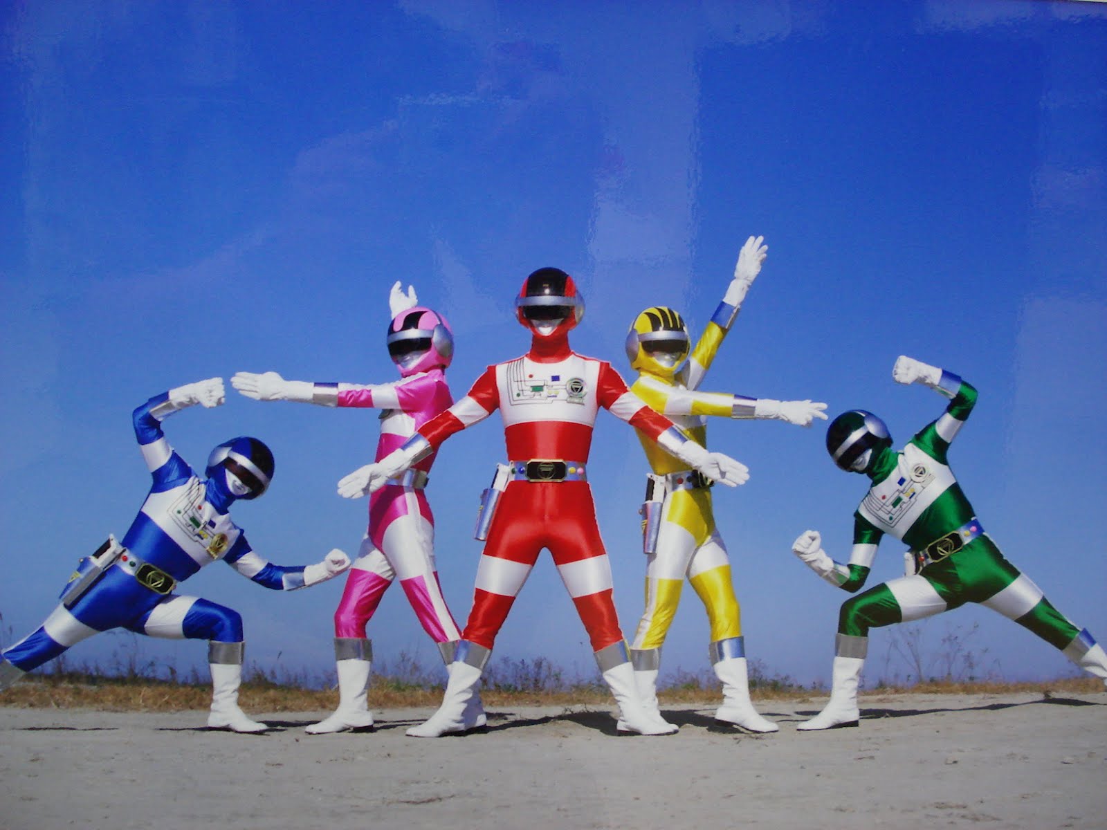 Perubahan Super Sentai dan Power Rangers dari Masa ke Masa.