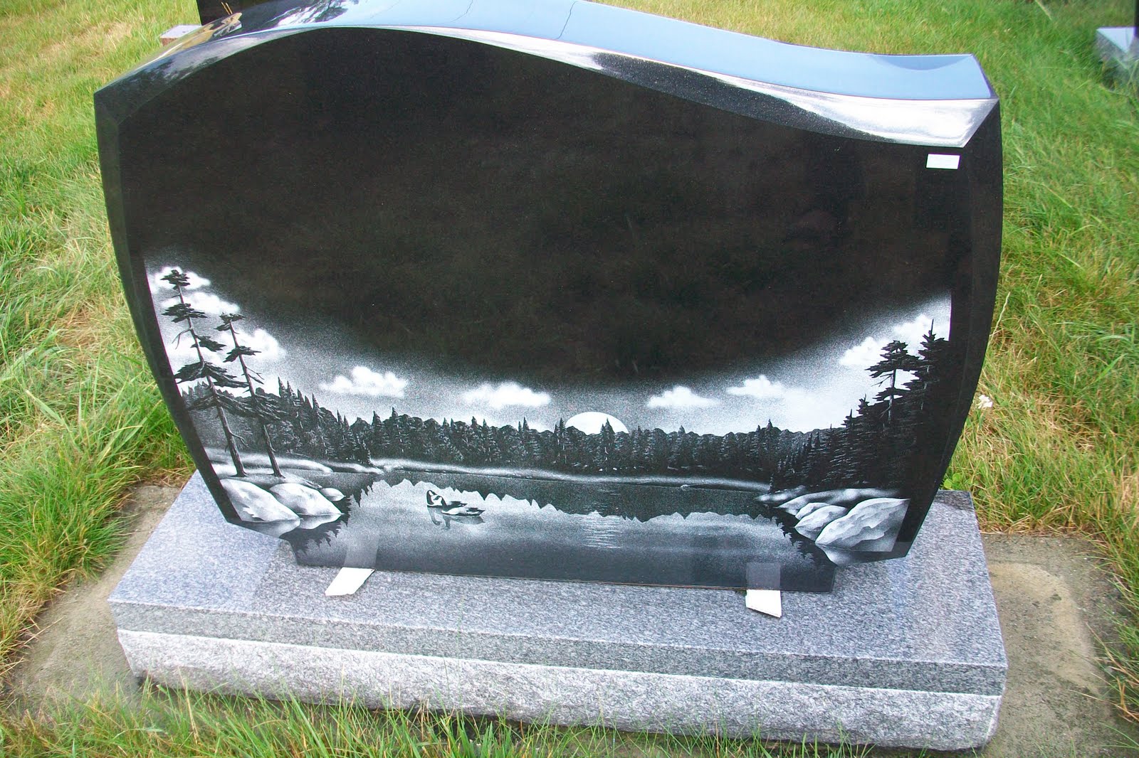 From Nature to Home Headstones Thunder Bay, ON