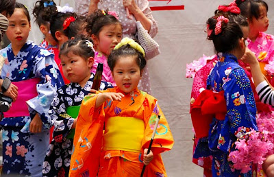 Праздник девочек в Японии, японский праздник кукол