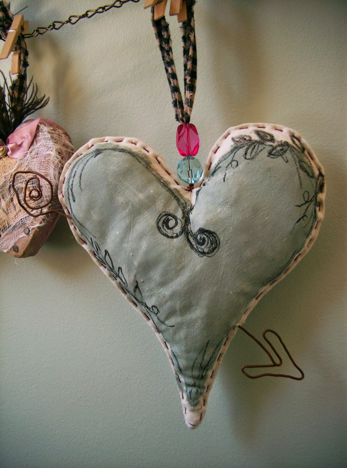 linen heart ©linda nelson 2015