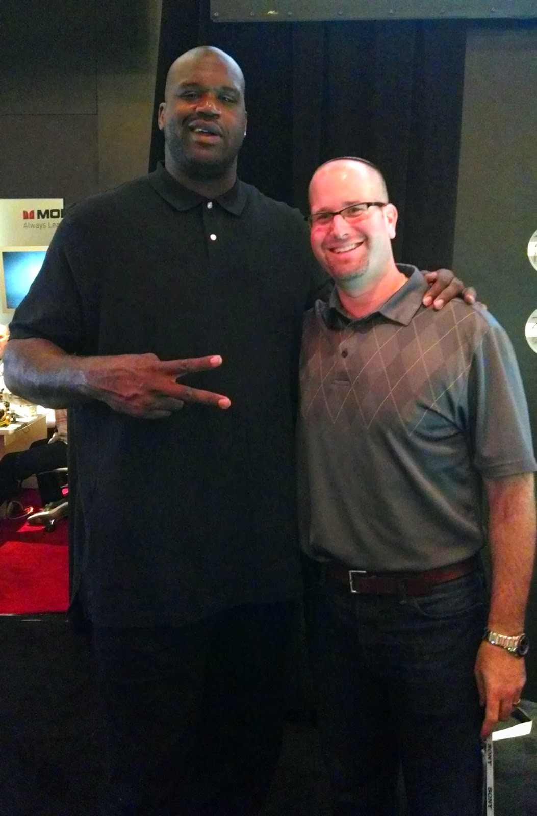 Shaquille O'Neal with Rabbi Jason - Shaq Speaks Hebrew