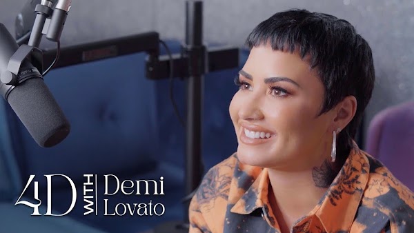 Demi Lovato se identificaba como persona no binaria en su  podcast 