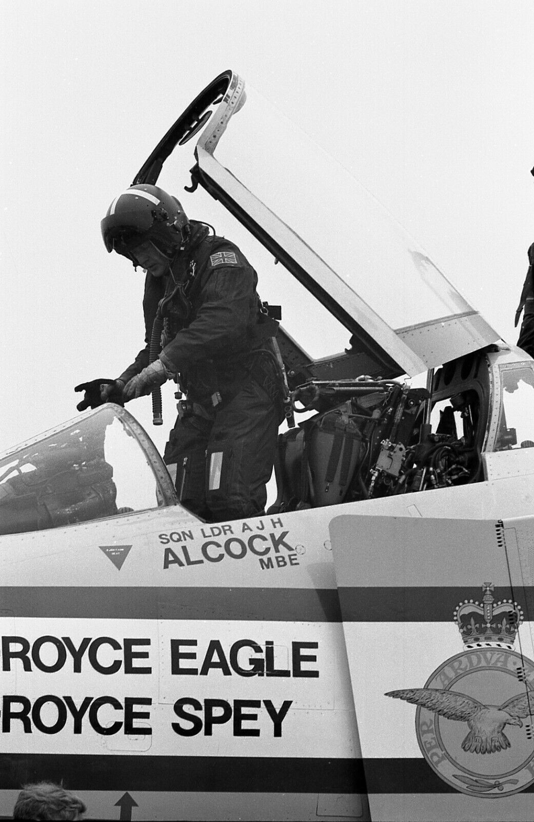 Jet & Prop by FalkeEins Alcock & Brown(e) XV 424 IAT 1979 Greenham