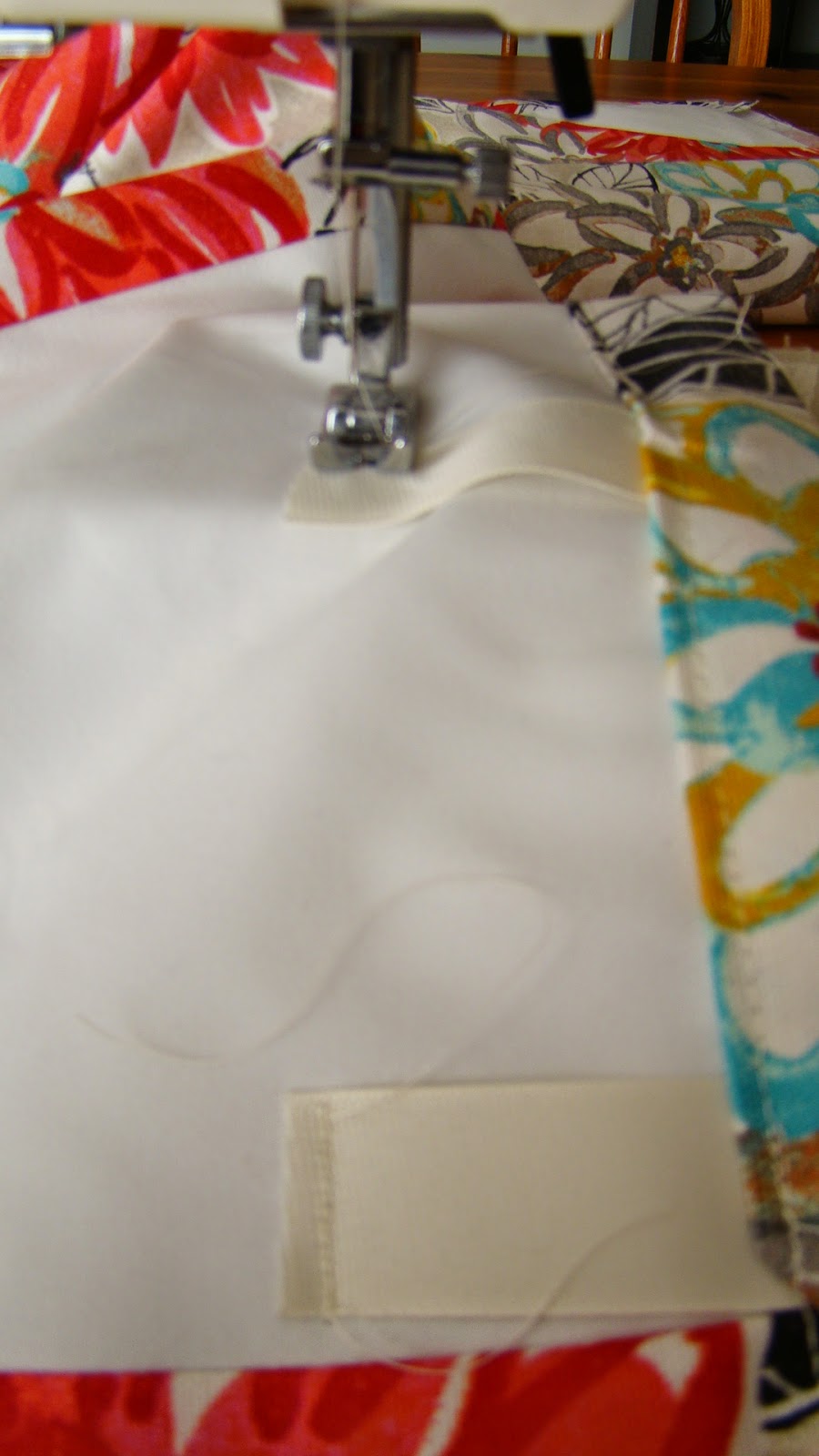 How to Sew Blackout CurtainsDIY Barnaclebutt