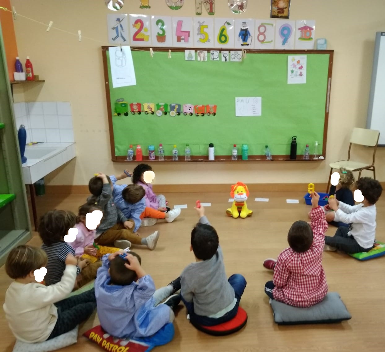 Desde la ventanita de mi clase CONOCEMOS A LA MASCOTA DEL AULA