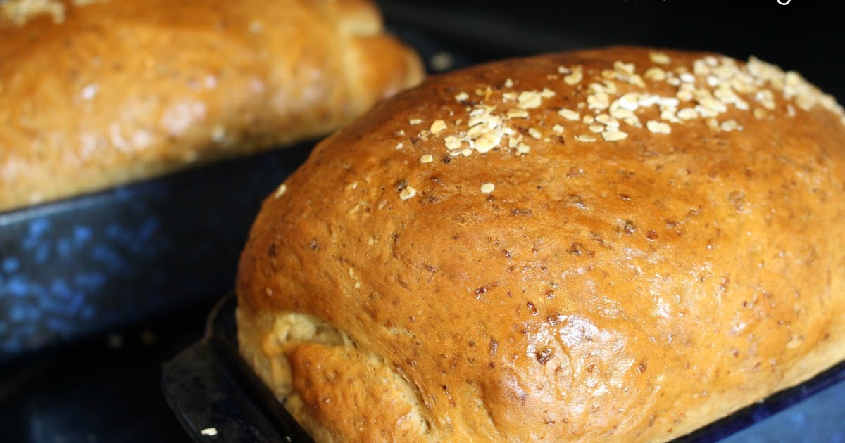 Snappily Ever After Molasses Oatmeal Bread