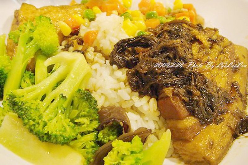 三峽黃昏市場周邊餐廳|鼎豐懷舊客家美食-光觀局評鑑優質特色餐廳