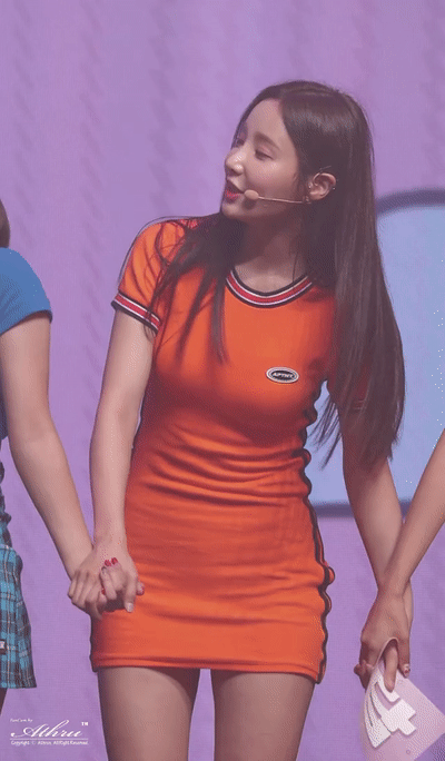 연우 모모랜드 시절 원피스 의상 - 꾸르