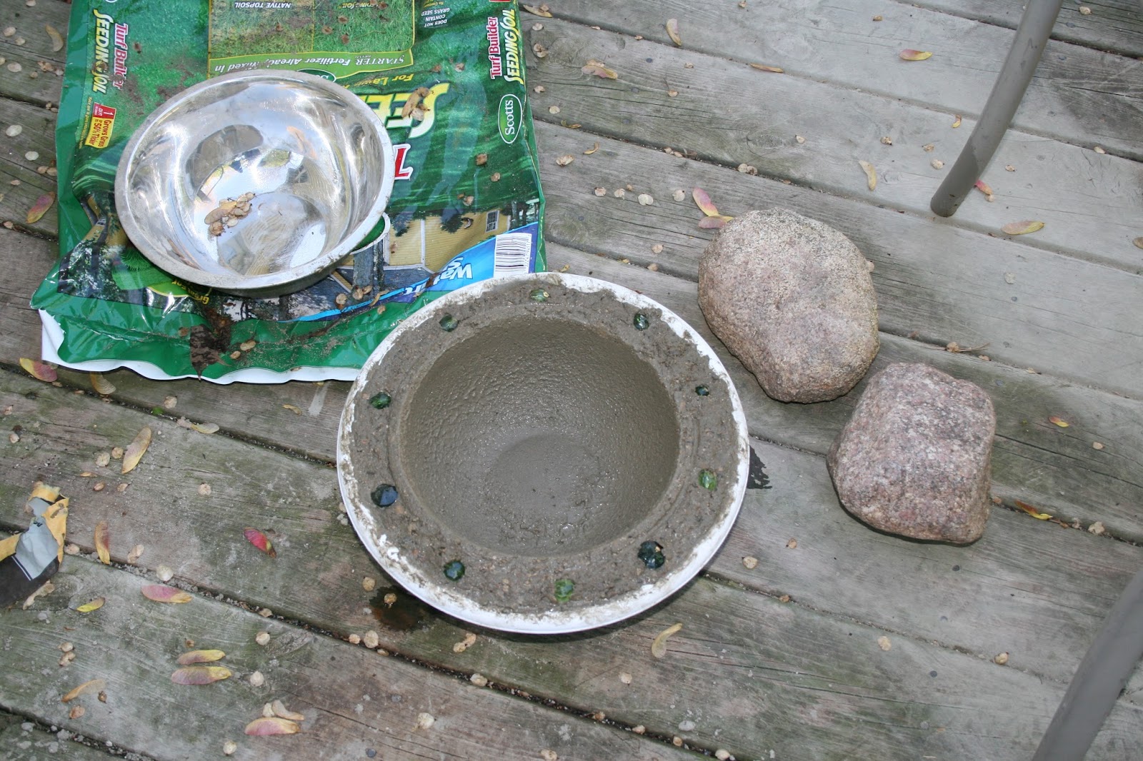 How To Make Concrete Bird Bath Bowl - blissinspire