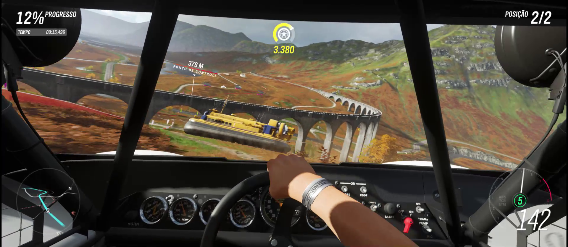 Prévia  Forza Horizon 4 aposta em estações como adversárias do