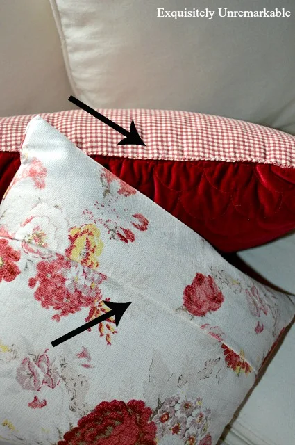 Arrows showing seams of envelope pillow and standard sewn pillow covers